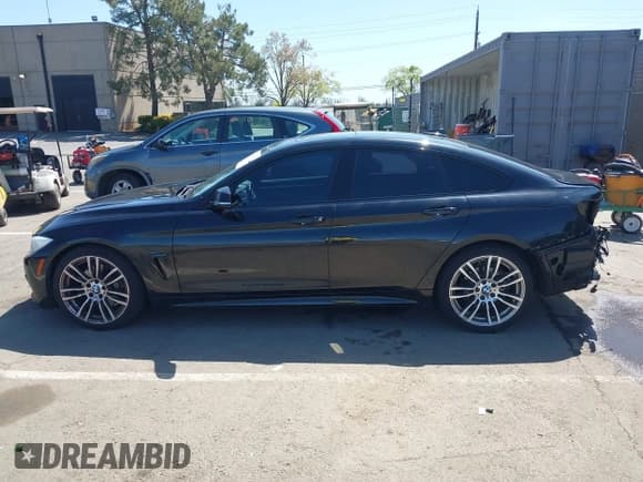 ✅ 2015 BMW 4 Series 428i • VIN: WBA4A9C52FGL86332 • Lot: 41970189. Listed on IAAI with 112,282 mi. Free auction sales archive from the USA and detailed vehicle history report at DreamBid. Image 15.