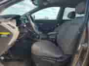 2013 Hyundai Tucson GL z VIN KM8JT3AB5DU654984, wystawiony jako Copart lot #72258644 z przebiegiem 123 394 mil mil oraz Szkoda całkowita • Salvage title. Historia ofert i sprzedaży dostępna na DreamBid. Obrazek 7.