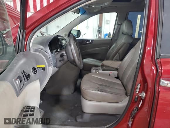 ✅ 2012 Kia Sedona EX • VIN: KNDMH4C7XC6432428 • Лот: 84386345. Опубликован ранее на Copart с пробегом Не указан. Бесплатный доступ к архиву аукционных продаж из США и подробный отчёт об истории автомобиля на DreamBid. Изображение 7.