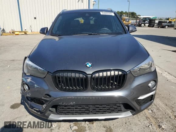 ✅ 2019 BMW X1 sDrive28i • VIN: WBXHU7C50K3H45524 • Lot: 93809525. Wystawiony na Copart z przebiegiem 57 292 mil. Bezpłatny archiwum sprzedaży aukcyjnych z USA i szczegółowy raport historii pojazdu na DreamBid. Zdjęcie 5.