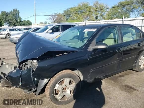 2004 Chevrolet Malibu LT z VIN 1G1ZU54874F208896, wystawiony jako Copart lot #73986604 z przebiegiem 133 911 mil mil oraz Szkoda całkowita • Salvage title. Historia ofert i sprzedaży dostępna na DreamBid. Obrazek 10.
