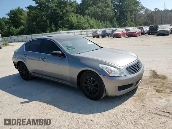 ✅ 2008 Infiniti G35 Journey • VIN: JNKBV61E98M211062 • Lot: 80991865. Wystawiony na Copart z przebiegiem 188 984 mil. Bezpłatny archiwum sprzedaży aukcyjnych z USA i szczegółowy raport historii pojazdu na DreamBid. Zdjęcie 13.