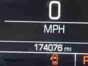 ✅ 2016 Chevrolet Impala LT • VIN: 2G1115S39G9148288 • Лот: 43589851. Опубликован ранее на IAAI с пробегом 174 076 миль. Бесплатный доступ к архиву аукционных продаж из США и подробный отчёт об истории автомобиля на DreamBid. Изображение 15.