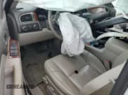 ✅ 2011 Chevrolet Tahoe LT • VIN: 1GNSKBE08BR110680 • Лот: 81495155. Опубликован ранее на Copart с пробегом Не указан. Бесплатный доступ к архиву аукционных продаж из США и подробный отчёт об истории автомобиля на DreamBid. Изображение 8.