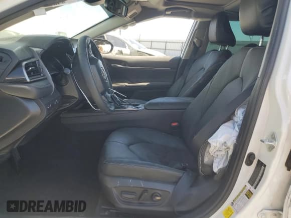 ✅ 2021 Toyota Camry Hybrid XSE • VIN: 4T1K31AK0MU028493 • Lot: 68765375. Listed on Copart with 125,781 mi. Free auction sales archive from the USA and detailed vehicle history report at DreamBid. Image 7.