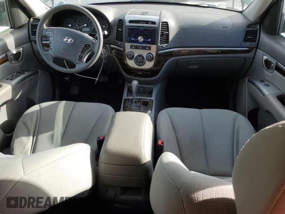 ✅ 2011 Hyundai Santa Fe GLS • VIN: 5XYZG3AB4BG017868 • Lot: 76807764. Listed on Copart with 112,829 mi. Free auction sales archive from the USA and detailed vehicle history report at DreamBid. Image 8.