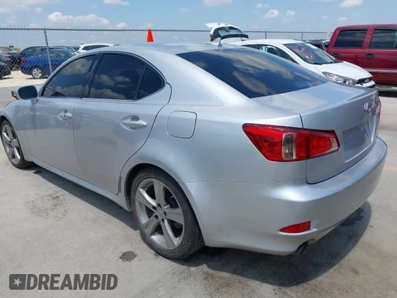✅ 2012 Lexus IS 250 • VIN: JTHBF5C22C5181609 • Lot: 42906192. Listed on IAAI with 184,968 mi. Free auction sales archive from the USA and detailed vehicle history report at DreamBid. Image 3.