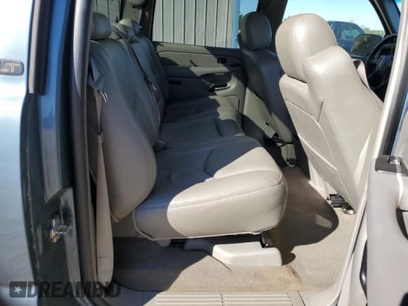 ✅ 2007 Chevrolet Silverado 1500 LT1 • VIN: 2GCEC13Z671178846 • Lot: 90682965. Listed on Copart with 251,122 mi. Free auction sales archive from the USA and detailed vehicle history report at DreamBid. Image 10.