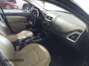 ✅ 2013 Dodge Avenger SXT • VIN: 1C3CDZCG9DN760570 • Lot: 43835503. Wystawiony na IAAI z przebiegiem 190 473 mil. Bezpłatny archiwum sprzedaży aukcyjnych z USA i szczegółowy raport historii pojazdu na DreamBid. Zdjęcie 5.