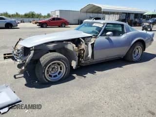 1978 Chevrolet Corvette z VIN 1Z87L8S414836, wystawiony jako Copart lot #66929495 z przebiegiem 1 995 mil mil oraz Szkoda całkowita • Salvage title. Historia ofert i sprzedaży dostępna na DreamBid. Obrazek 1.