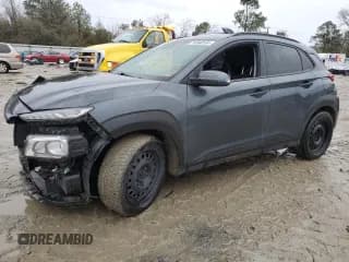 ✅ 2019 Hyundai Kona SEL • VIN: KM8K62AA9KU350082 • Лот: 36880594. Опубликован ранее на Copart с пробегом 41 878 миль. Бесплатный доступ к архиву аукционных продаж из США и подробный отчёт об истории автомобиля на DreamBid. Изображение 1.