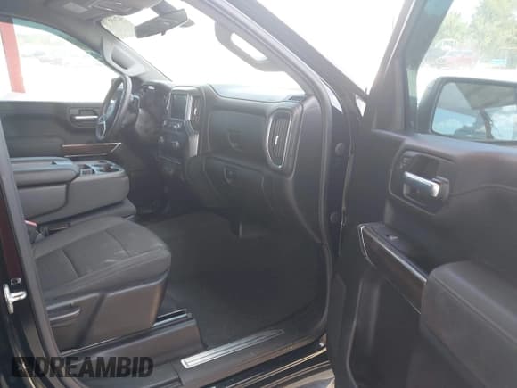 ✅ 2020 Chevrolet Silverado 1500 RST • VIN: 1GCRYEEK8LZ290513 • Lot: 42685771. Listed on IAAI with 64,495 mi. Free auction sales archive from the USA and detailed vehicle history report at DreamBid. Image 5.