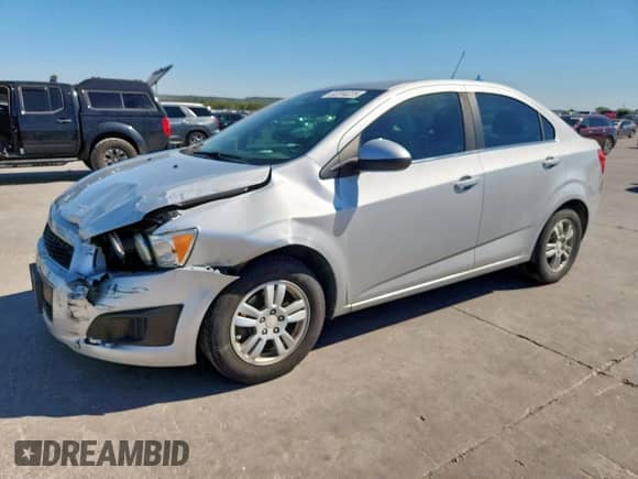 ✅ 2015 Chevrolet Sonic LT • VIN: 1G1JC5SH4F4175972 • Lot: 82284225. Listed on Copart with 161,635 mi. Free auction sales archive from the USA and detailed vehicle history report at DreamBid. Image 1.