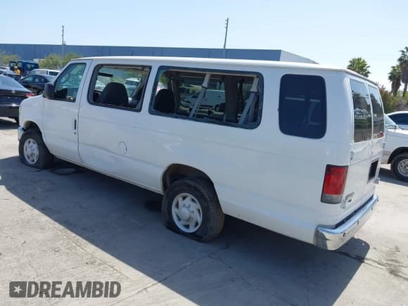 ✅ 2008 Ford Econoline Passenger XL • VIN: 1FBSS31L68DB22903 • Lot: 42105920. Listed on IAAI with 116,502 mi. Free auction sales archive from the USA and detailed vehicle history report at DreamBid. Image 3.