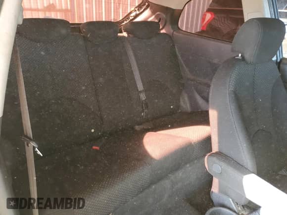 2009 Hyundai Accent GS с VIN KMHCM36C99U123690, выставлен на аукционе Copart как лот 51481325 с пробегом 223 356 миль миль и Списание • Salvage title. История ставок и продаж доступна на DreamBid. Изображение 10.