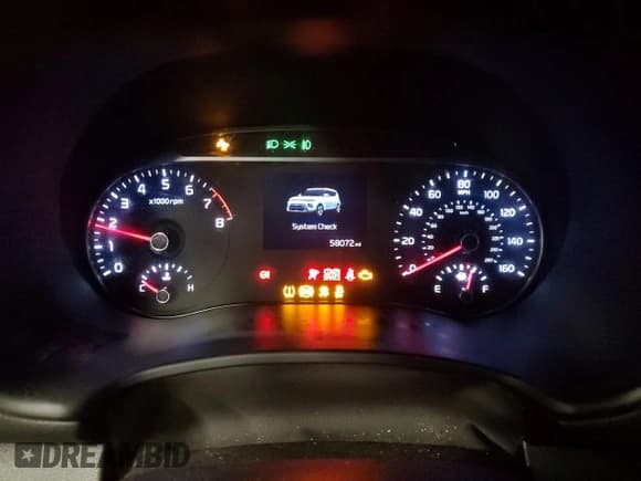 ✅ 2021 Kia Soul GT-Line • VIN: KNDJ63AU9M7140826 • Lot: 86488724. Wystawiony na Copart z przebiegiem 58 072 mil. Bezpłatny archiwum sprzedaży aukcyjnych z USA i szczegółowy raport historii pojazdu na DreamBid. Zdjęcie 9.