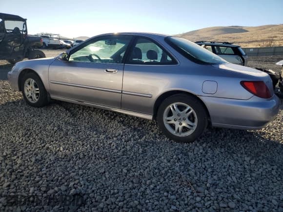 ✅ 1998 Acura CL Premium • VIN: 19UYA3253WL002649 • Lot: 87908805. Listed on Copart with 179,922 mi. Free auction sales archive from the USA and detailed vehicle history report at DreamBid. Image 2.