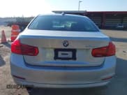 ✅ 2017 BMW 3 Series 320i • VIN: WBA8E1G37HNU18402 • Lot: 43729238. Listed on IAAI with 31,249 mi. Free auction sales archive from the USA and detailed vehicle history report at DreamBid. Image 17.