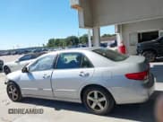 ✅ 2005 Honda Accord EX • VIN: 1HGCM56735A000175 • Lot: 43603338. Wystawiony na IAAI z przebiegiem 161 769 mil. Bezpłatny archiwum sprzedaży aukcyjnych z USA i szczegółowy raport historii pojazdu na DreamBid. Zdjęcie 14.