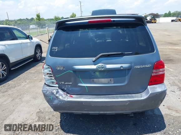 2002 Toyota Highlander с VIN JTEHF21A820093983, выставлен на аукционе IAAI как лот 42689739 с пробегом 195 631 миль миль и . История ставок и продаж доступна на DreamBid. Изображение 16.