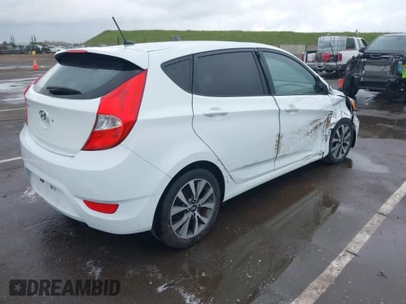 ✅ 2016 Hyundai Accent Sport • VIN: KMHCU5AE4GU249974 • Лот: 41916351. Опубликован ранее на IAAI с пробегом 127 692 миль. Бесплатный доступ к архиву аукционных продаж из США и подробный отчёт об истории автомобиля на DreamBid. Изображение 4.