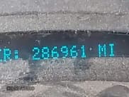 ✅ 2007 GMC Sierra 1500 Work Truck • VIN: 1GTEC19X87Z182734 • Lot: 43564728. Wystawiony na IAAI z przebiegiem 286 961 mil. Bezpłatny archiwum sprzedaży aukcyjnych z USA i szczegółowy raport historii pojazdu na DreamBid. Zdjęcie 15.