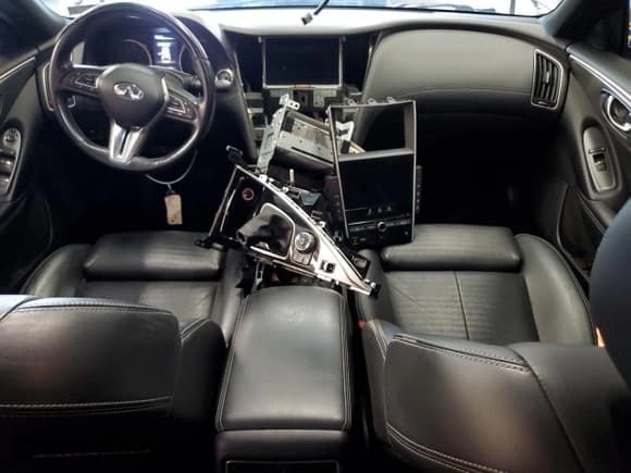 ✅ 2020 Infiniti Q50 Luxe • VIN: JN1EV7AR4LM253853 • Lot: 61785455. Listed on Copart with Not provided. Free auction sales archive from the USA and detailed vehicle history report at DreamBid. Image 8.