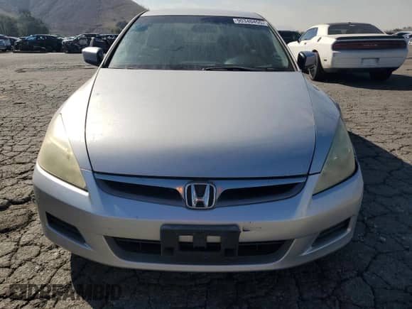 2006 Honda Accord LX с VIN 1HGCM56416A037636, выставлен на аукционе Copart как лот 90340455 с пробегом 180 566 миль миль и Списание • Salvage title. История ставок и продаж доступна на DreamBid. Изображение 5.