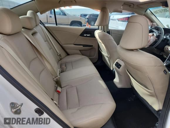 ✅ 2015 Honda Accord EX-L • VIN: 1HGCR2F86FA007910 • Lot: 86550795. Listed on Copart with 80,281 mi. Free auction sales archive from the USA and detailed vehicle history report at DreamBid. Image 10.