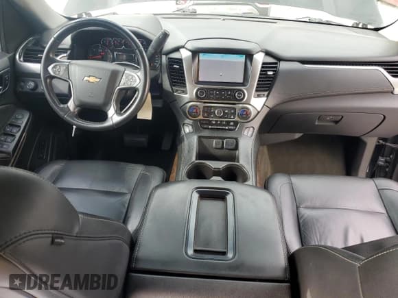 ✅ 2015 Chevrolet Suburban LT • VIN: 1GNSKJKC6FR256106 • Lot: 74512354. Wystawiony na Copart z przebiegiem 213 776 mil. Bezpłatny archiwum sprzedaży aukcyjnych z USA i szczegółowy raport historii pojazdu na DreamBid. Zdjęcie 8.