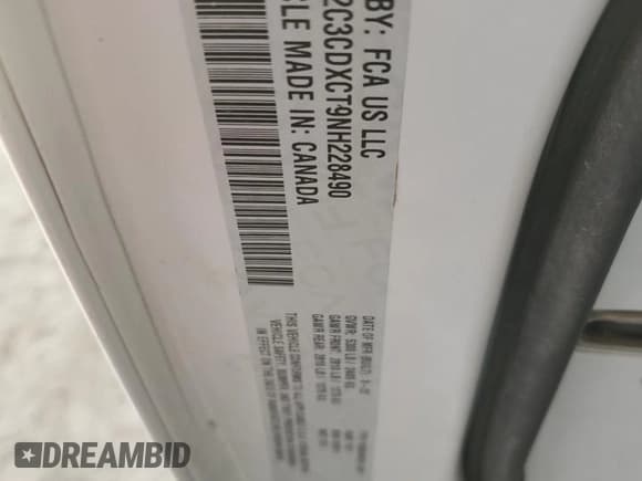 ✅ 2022 Dodge Charger R/T • VIN: 2C3CDXCT9NH228490 • Lot: 85380235. Wystawiony na Copart z przebiegiem 51 944 mil. Bezpłatny archiwum sprzedaży aukcyjnych z USA i szczegółowy raport historii pojazdu na DreamBid. Zdjęcie 12.