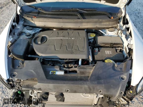 ✅ 2018 Jeep Cherokee Latitude Plus • VIN: 1C4PJMLX7JD517835 • Лот: 81015935. Опубликован ранее на Copart с пробегом 49 542 миль. Бесплатный доступ к архиву аукционных продаж из США и подробный отчёт об истории автомобиля на DreamBid. Изображение 12.