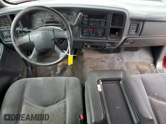 ✅ 2005 Chevrolet Silverado 1500 LS • VIN: 2GCEC19VX51374693 • Лот: 44377964. Опубликован ранее на Copart с пробегом 120 114 миль. Бесплатный доступ к архиву аукционных продаж из США и подробный отчёт об истории автомобиля на DreamBid. Изображение 8.