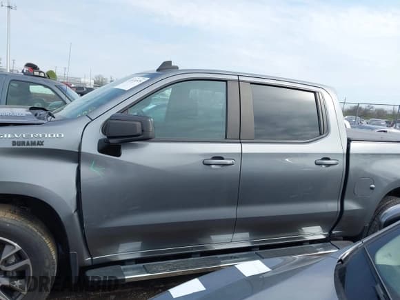 ✅ 2021 Chevrolet Silverado 1500 RST • VIN: 3GCUYEET9MG373386 • Lot: 41974575. Wystawiony na IAAI z przebiegiem 78 861 mil. Bezpłatny archiwum sprzedaży aukcyjnych z USA i szczegółowy raport historii pojazdu na DreamBid. Zdjęcie 14.