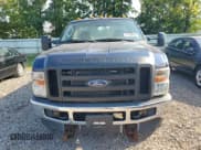 ✅ 2010 Ford F-250 XL • VIN: 1FTNF2B57AEA21909 • Лот: 71438044. Опубликован ранее на Copart с пробегом 27 757 миль. Бесплатный доступ к архиву аукционных продаж из США и подробный отчёт об истории автомобиля на DreamBid. Изображение 5.