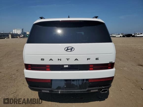 ✅ 2025 Hyundai Santa Fe Calligraphy • VIN: 5NMP5DGL9SH069490 • Lot: 81109945. Listed on Copart with 2,455 mi. Free auction sales archive from the USA and detailed vehicle history report at DreamBid. Image 6.