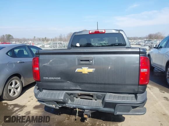 ✅ 2016 Chevrolet Colorado 2WD WT • VIN: 1GCGSBEA7G1209018 • Lot: 41521433. Listed on IAAI with 189,262 mi. Free auction sales archive from the USA and detailed vehicle history report at DreamBid. Image 16.