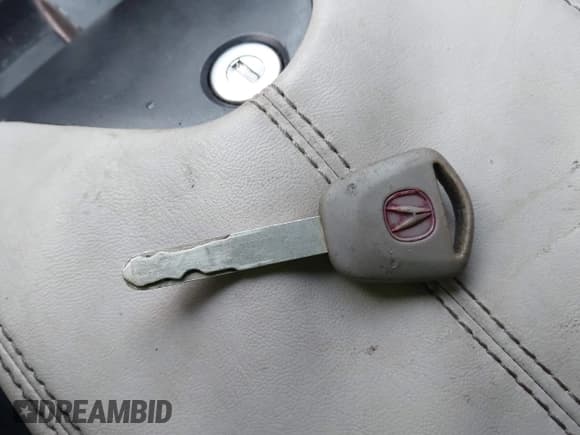 ✅ 2009 Acura RDX • VIN: 5J8TB18259A008705 • Lot: 43891491. Listed on IAAI with 189,132 mi. Free auction sales archive from the USA and detailed vehicle history report at DreamBid. Image 11.