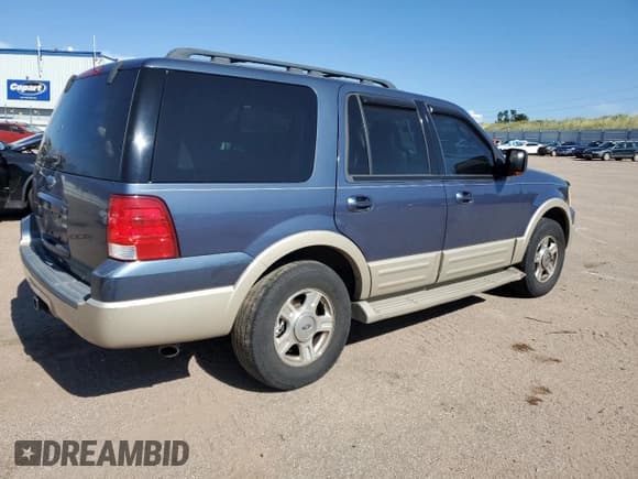 ✅ 2005 Ford Expedition Eddie Bauer • VIN: 1FMPU18515LA84355 • Lot: 63603305. Wystawiony na Copart z przebiegiem 196 676 mil. Bezpłatny archiwum sprzedaży aukcyjnych z USA i szczegółowy raport historii pojazdu na DreamBid. Zdjęcie 3.
