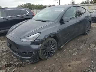 ✅ 2024 Tesla Model Y Performance • VIN: 7SAYGDEF9RA322718 • Lot: 86331745. Wystawiony na Copart z przebiegiem 34 956 mil. Bezpłatny archiwum sprzedaży aukcyjnych z USA i szczegółowy raport historii pojazdu na DreamBid. Zdjęcie 1.