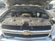 ✅ 2008 Chevrolet Silverado 2500HD 1LT • VIN: 1GCHK29K68E197574 • Lot: 52921025. Wystawiony na Copart z przebiegiem 105 066 mil. Bezpłatny archiwum sprzedaży aukcyjnych z USA i szczegółowy raport historii pojazdu na DreamBid. Zdjęcie 12.