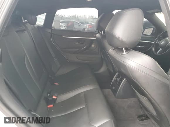 ✅ 2016 BMW 4 Series 435i xDrive • VIN: WBA4B3C58GG344694 • Lot: 62009575. Wystawiony na Copart z przebiegiem 112 638 mil. Bezpłatny archiwum sprzedaży aukcyjnych z USA i szczegółowy raport historii pojazdu na DreamBid. Zdjęcie 10.