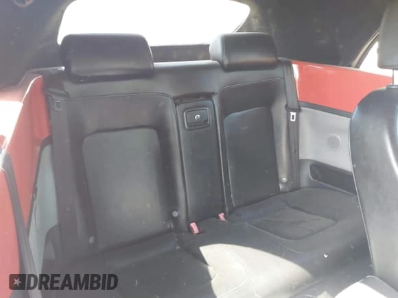 ✅ 2005 Volkswagen Beetle GLS • VIN: 3VWCM31Y55M364116 • Lot: 43312162. Wystawiony na IAAI z przebiegiem 93 386 mil. Bezpłatny archiwum sprzedaży aukcyjnych z USA i szczegółowy raport historii pojazdu na DreamBid. Zdjęcie 8.