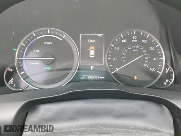 ✅ 2016 Lexus ES 300h • VIN: JTHBW1GG9G2116794 • Lot: 50635095. Listed on Copart with 248,087 mi. Free auction sales archive from the USA and detailed vehicle history report at DreamBid. Image 9.