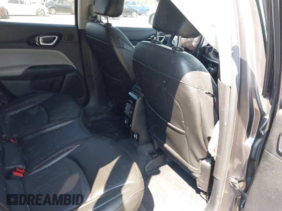 ✅ 2022 Jeep Compass Limited • VIN: 3C4NJDCB3NT201019 • Lot: 42924597. Listed on IAAI with 66,756 mi. Free auction sales archive from the USA and detailed vehicle history report at DreamBid. Image 8.