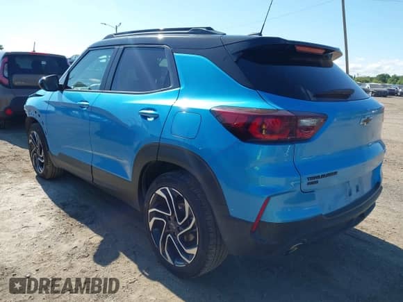 2025 Chevrolet TrailBlazer RS с VIN KL79MUSLXSB011909, выставлен на аукционе IAAI как лот 42779425 с пробегом 22 708 миль миль и . История ставок и продаж доступна на DreamBid. Изображение 3.