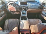 ✅ 2020 Acura RDX Advance • VIN: 5J8TC1H72LL013333 • Lot: 92800085. Wystawiony na Copart z przebiegiem 84 866 mil. Bezpłatny archiwum sprzedaży aukcyjnych z USA i szczegółowy raport historii pojazdu na DreamBid. Zdjęcie 8.