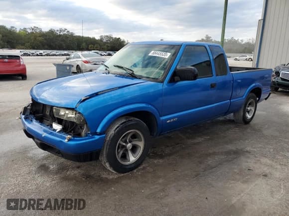 ✅ 2003 Chevrolet S-10 LS • VIN: 1GCCS19X338108471 • Лот: 88445535. Опубликован ранее на Copart с пробегом 209 582 миль. Бесплатный доступ к архиву аукционных продаж из США и подробный отчёт об истории автомобиля на DreamBid. Изображение 1.