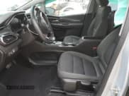 ✅ 2023 Chevrolet Bolt EV 1LT • VIN: 1G1FW6S04P4181933 • Lot: 45788775. Wystawiony na Copart z przebiegiem Nie podano. Bezpłatny archiwum sprzedaży aukcyjnych z USA i szczegółowy raport historii pojazdu na DreamBid. Zdjęcie 7.