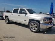 ✅ 2018 Chevrolet Silverado 1500 LT • VIN: 3GCPCREC6JG131735 • Lot: 65686175. Wystawiony na Copart z przebiegiem 58 617 mil. Bezpłatny archiwum sprzedaży aukcyjnych z USA i szczegółowy raport historii pojazdu na DreamBid. Zdjęcie 4.